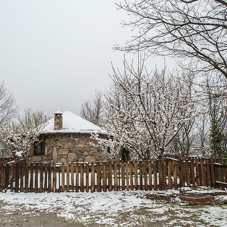 Albergue El Solitario Banos De Montemayor Extérieur photo