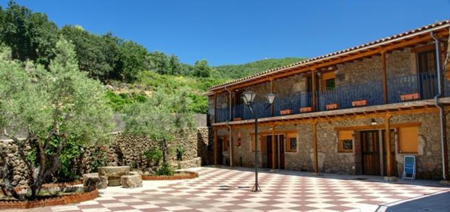 Albergue El Solitario Banos De Montemayor Extérieur photo